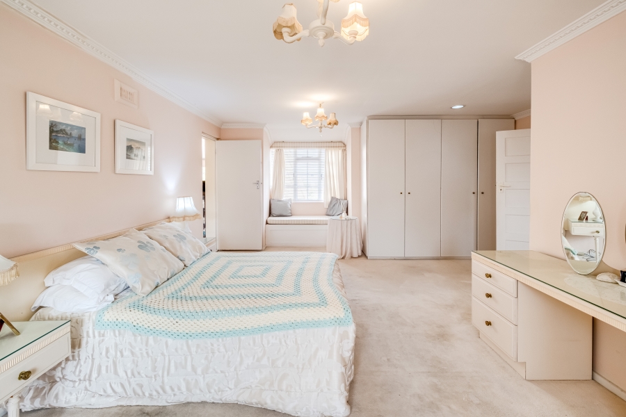 3 Bedroom Property for Sale in Flamingo Vlei Western Cape